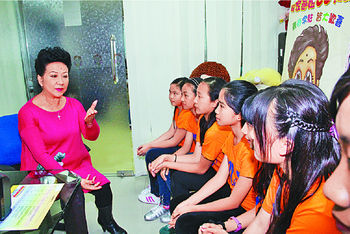 ■家燕姐最注重学员的德育。