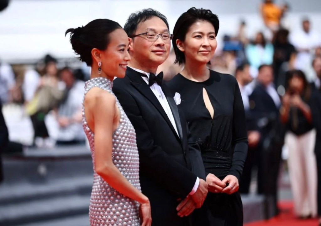 有份角逐影后的松隆子（右）儶新作《凪日記》昨亮相康城首映。