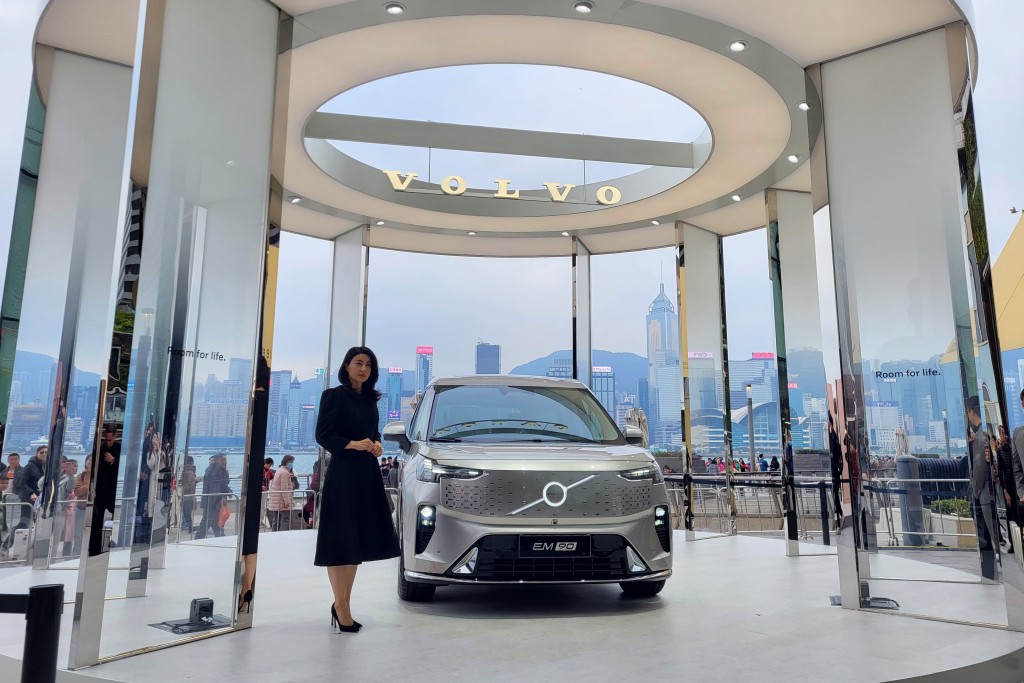 富豪Volvo EM90電動車香港發表，郭晶晶站台宣傳。