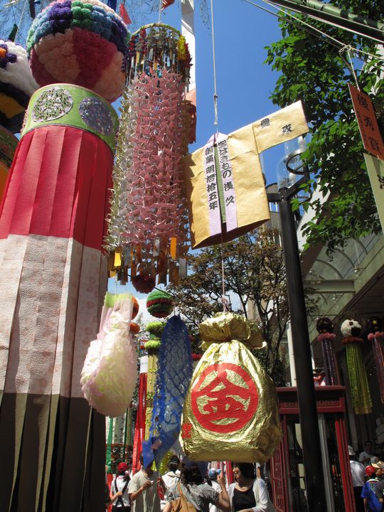 各具意義的「七飾」，是仙台七夕祭掛飾的亮點。