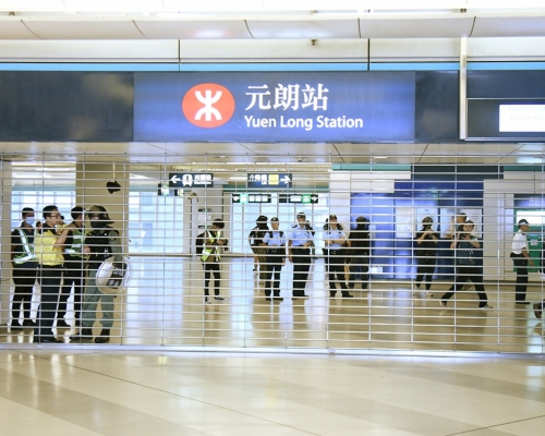 事發於港鐵元朗站。資料圖片