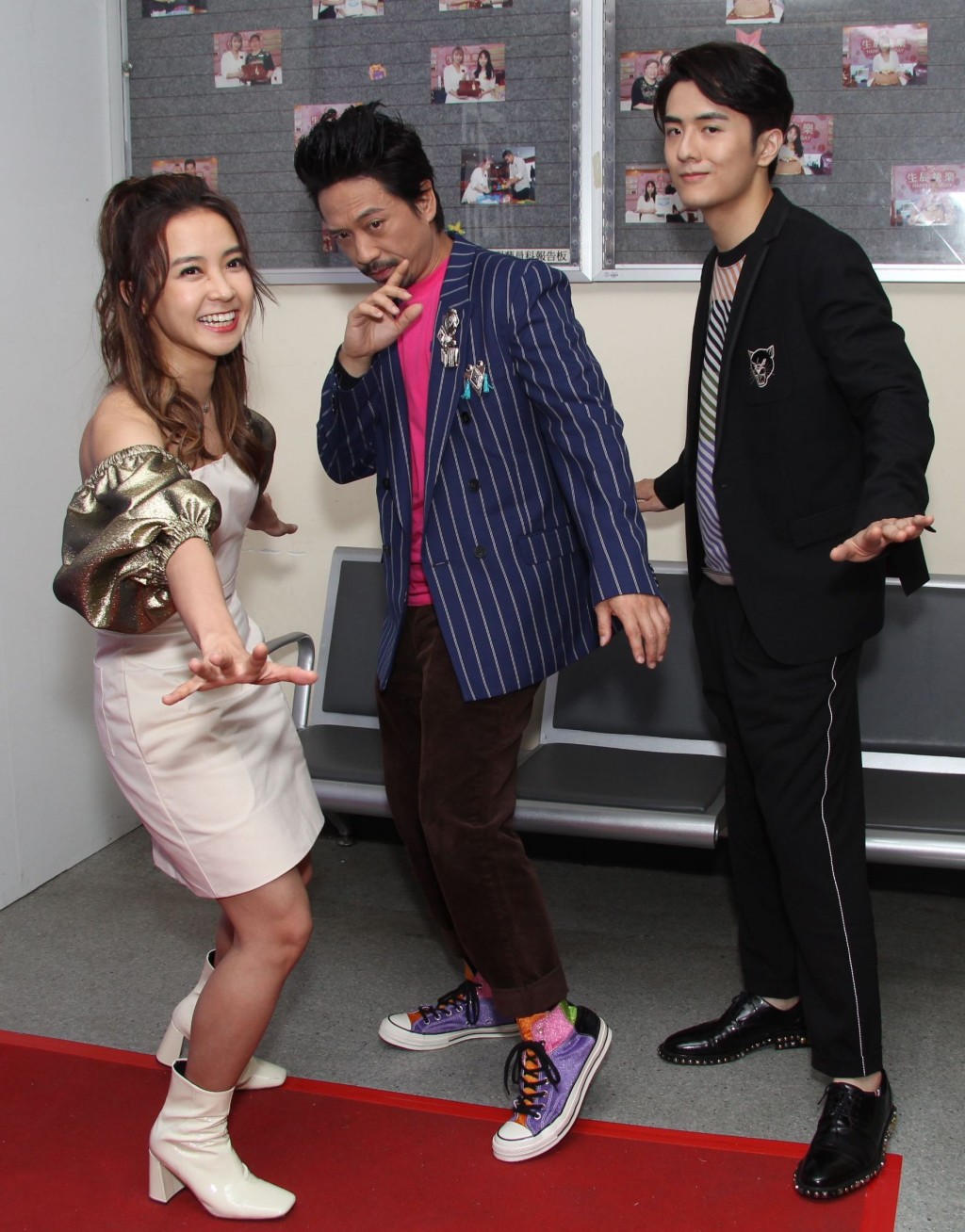 糖妹、Eric Kwok、Oscar被讚是令人睇得舒服嘅《勁歌金曲》主持人組合。