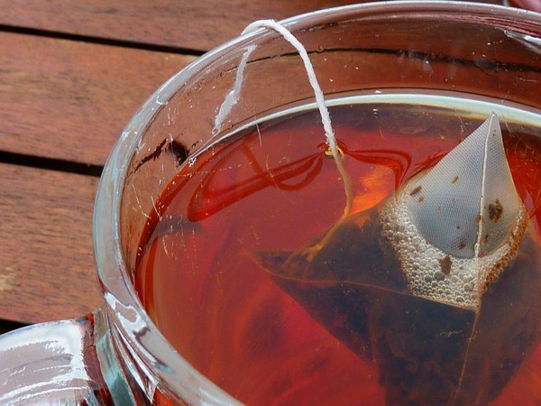 ▲茶葉能夠去除油垢和污漬。（示意圖／免費圖庫pixabay）