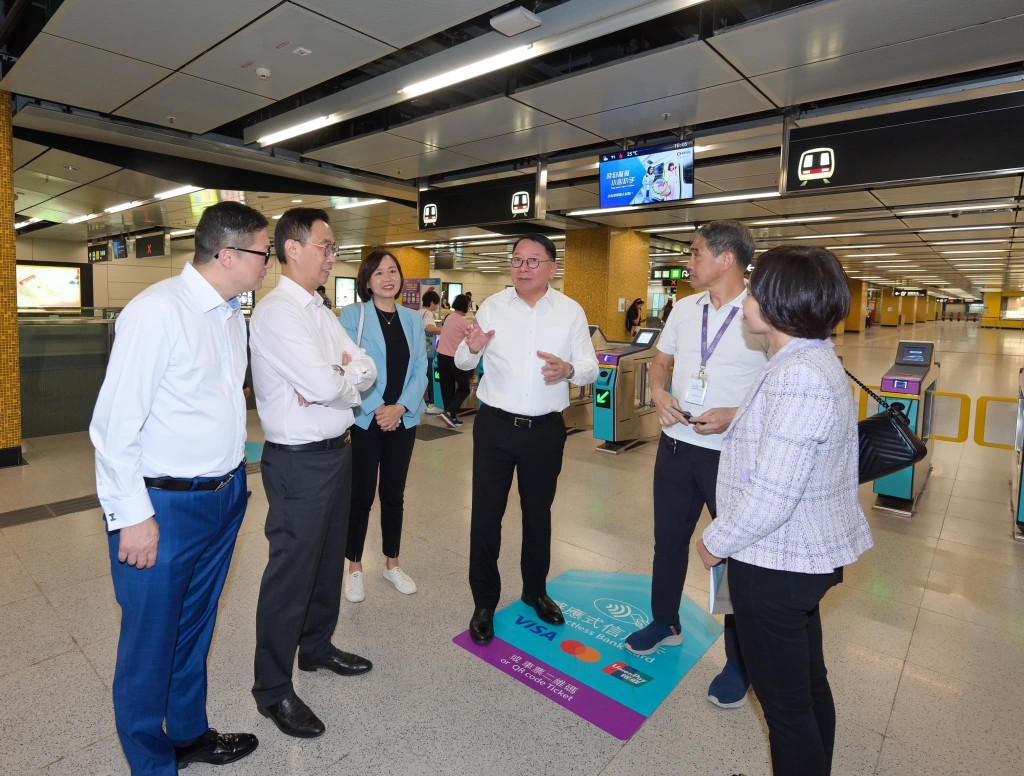 陳國基呼籲市民乘搭港鐵到場，指由宋皇臺站D出口步行前往是最快路線。陳國基fb