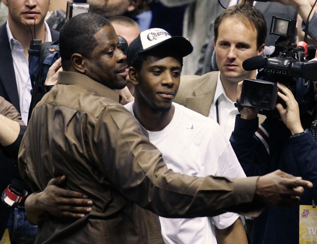 伊榮父子以24818分排第9，但小伊榮僅得3分。路透社