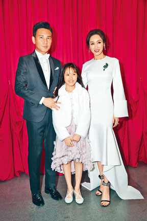 林文龍與郭可盈於1995年拍攝《萬里長情》時結情緣，於2004年結為夫妻。