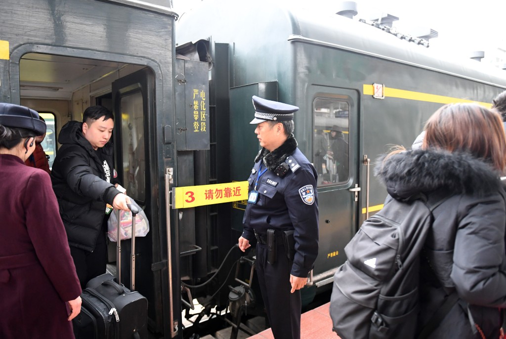 2019年1月1日,廣西火車站一列準備開往越南的火車。新華社 2019年1月1日,廣西火車站一列準備開往越南的火車。新華社