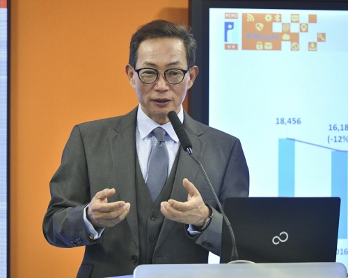 私隱專員黃繼兒。資料圖片