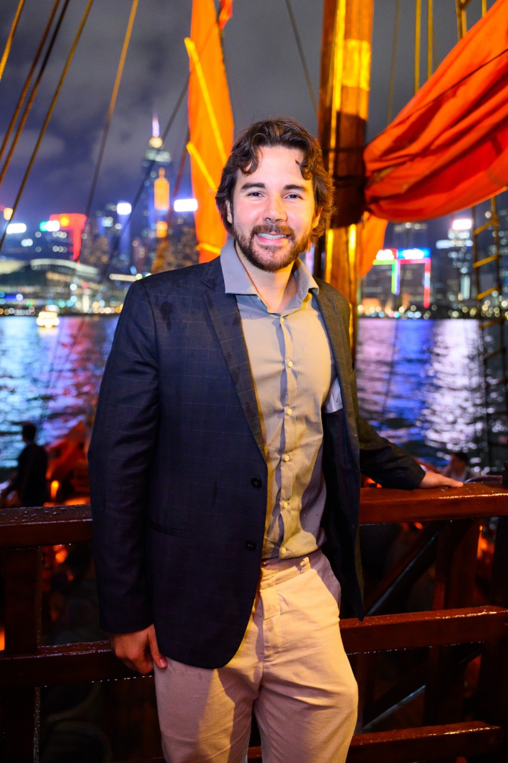 Nicholas Borsotto大讚香港的中外文化極具特色。 Nicholas Borsotto大讚香港的中外文化極具特色。