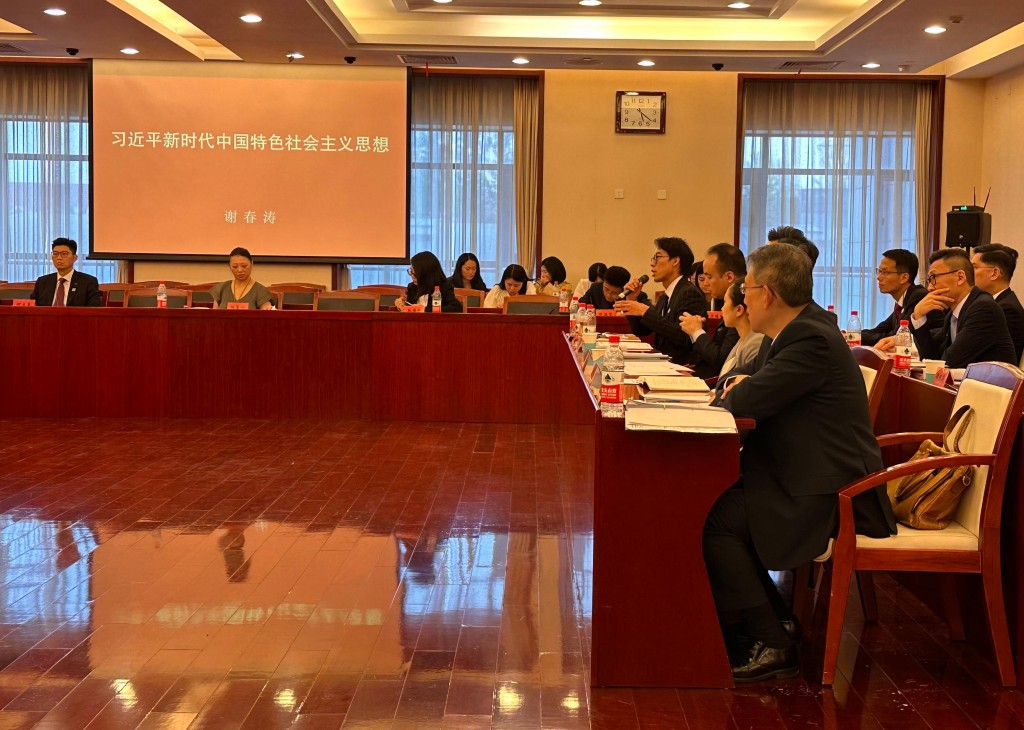 民政事務專員地區治理研修班完成在北京、浙江及杭州的學習及考察。政府新聞處
