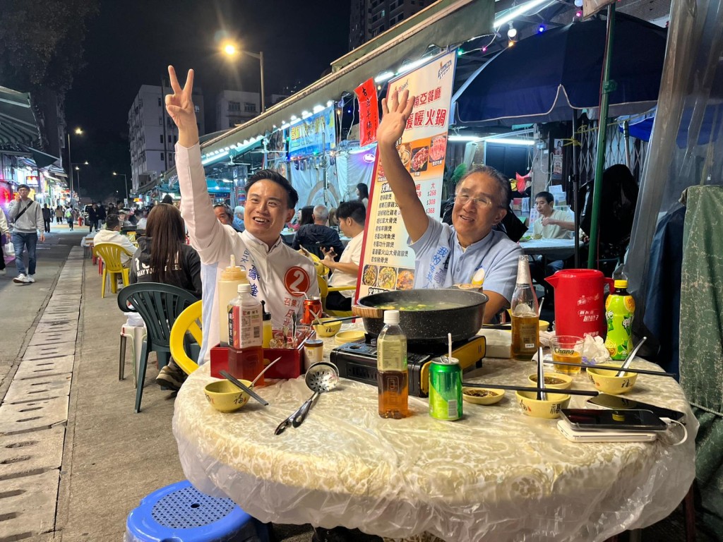 田北辰(右)與莊豪鋒(左)。 田北辰(右)與莊豪鋒(左)。