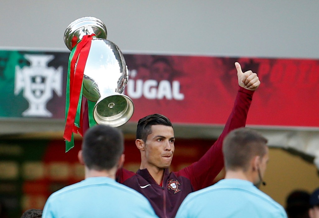 2016歐國盃，C朗帶領葡萄牙奪冠。Reuters
