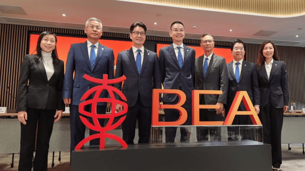 東亞全年派息少11.6% 李民斌強調派息比率50% 盈利正常化後增股息