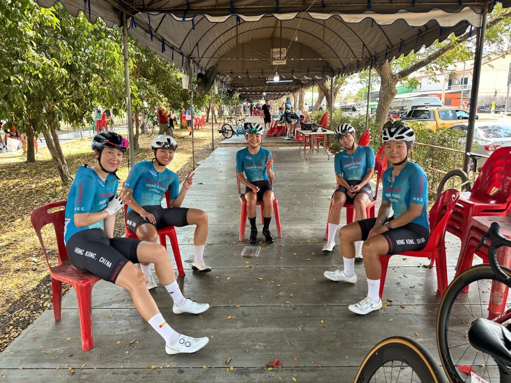 李思穎在亞錦賽女子公路賽勇奪銅牌。 單車總會圖片