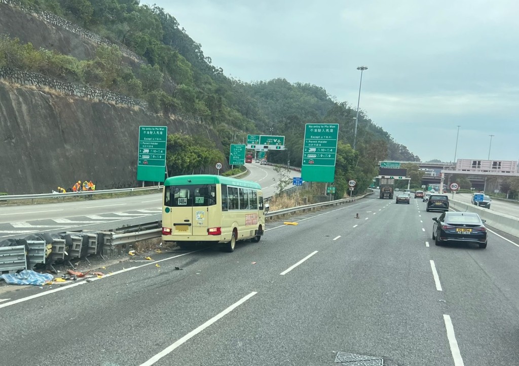 fb馬路的事 (即時交通資訊台)圖片