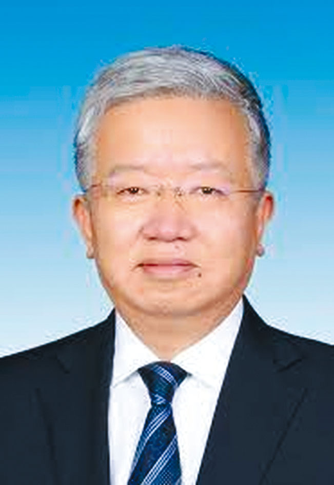 甘肃省委秘书长周伟。