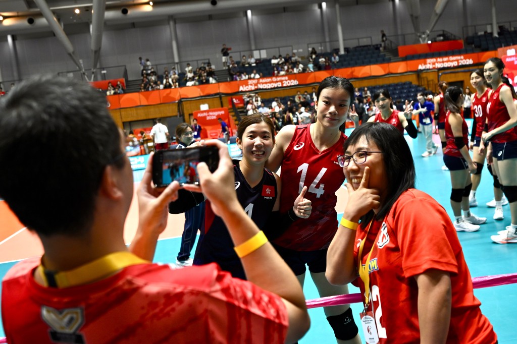 香港女排取得今届亚运会首胜。刘骏轩摄