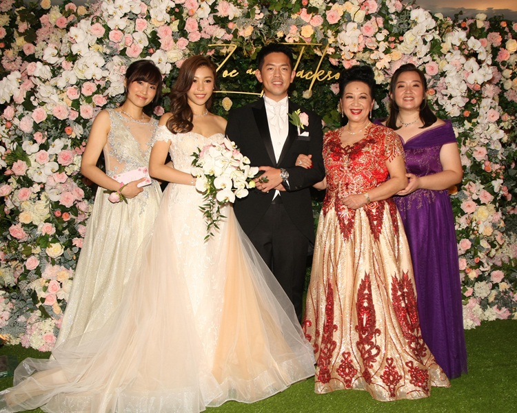 家燕姐苦盡甘來，3名子女已長大成人各有發展，細仔今年更已成立室。（資料圖片）