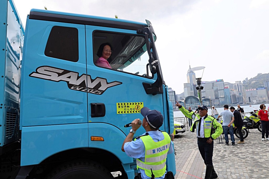警方進行宣傳活動。警方提供