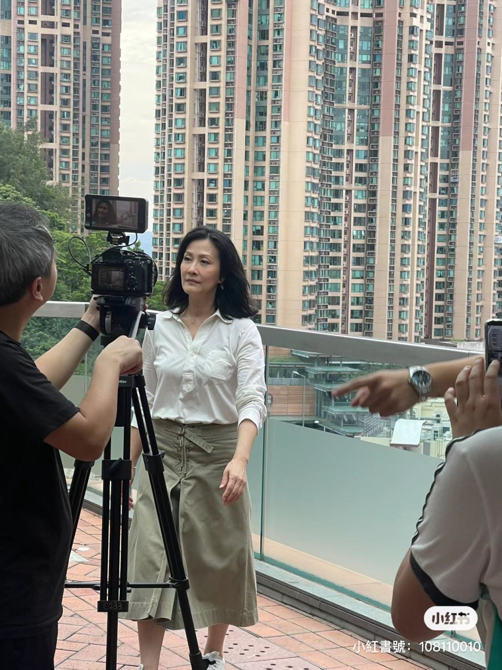 日前有網民在香港大學站遇見陳慧珊。