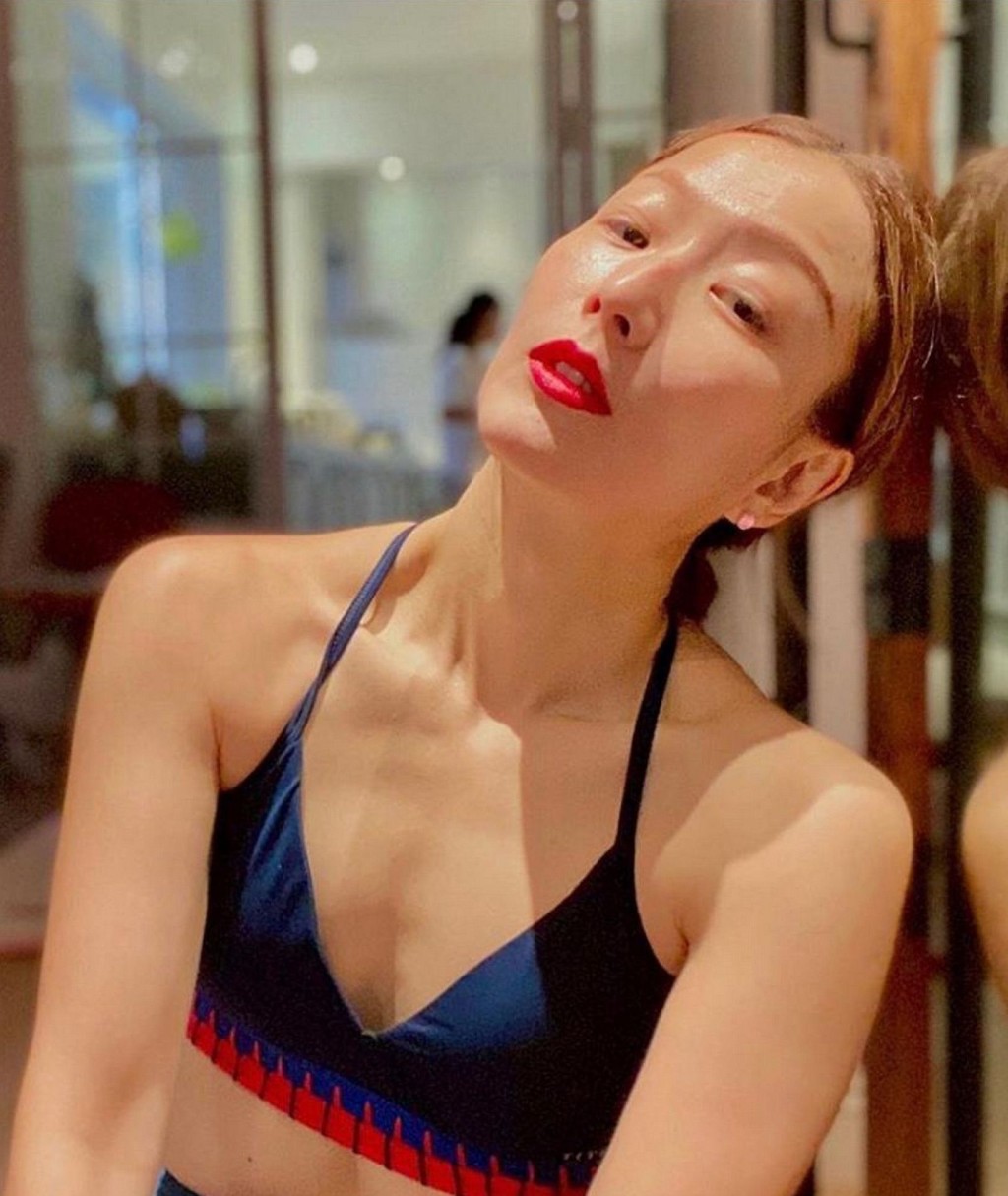 Sammi勤於做運動冇乜多餘脂肪。