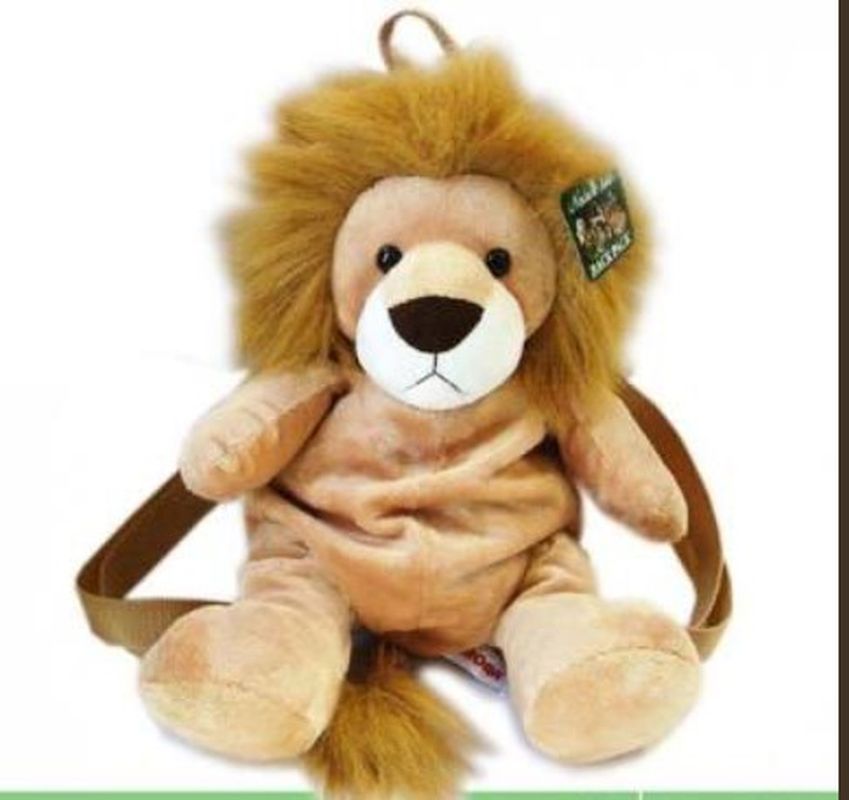 狮子原本一头怒发冲冠。twitter