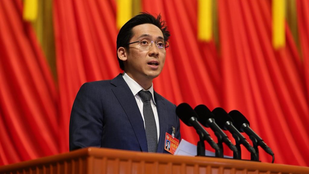 北京市政協召開全體會議,新鴻基地產執行董事郭基泓作大會發言。