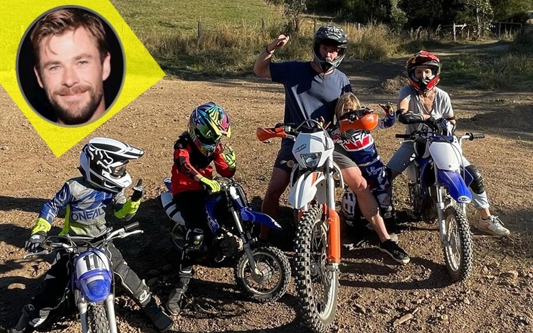 好有型嘅一家人。