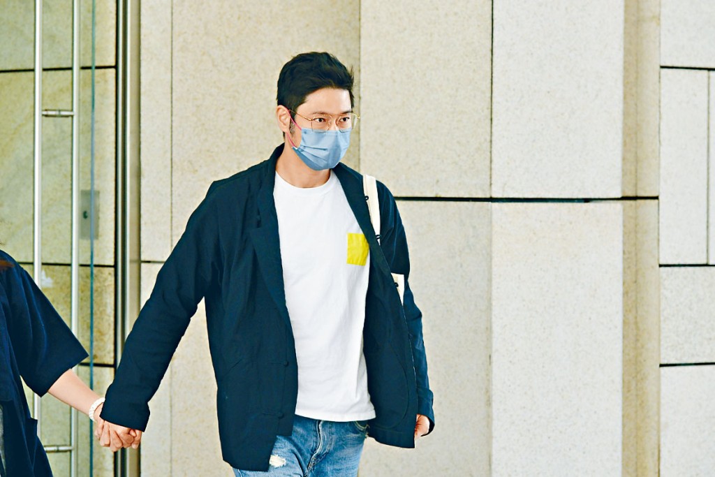 王宗堯任職演員具知名度，被警員在片段中認出。