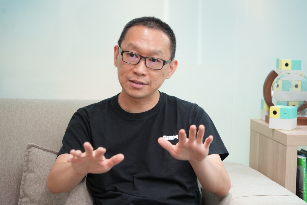 李景辉称，公司始终围绕同一群人：有小朋友的家庭