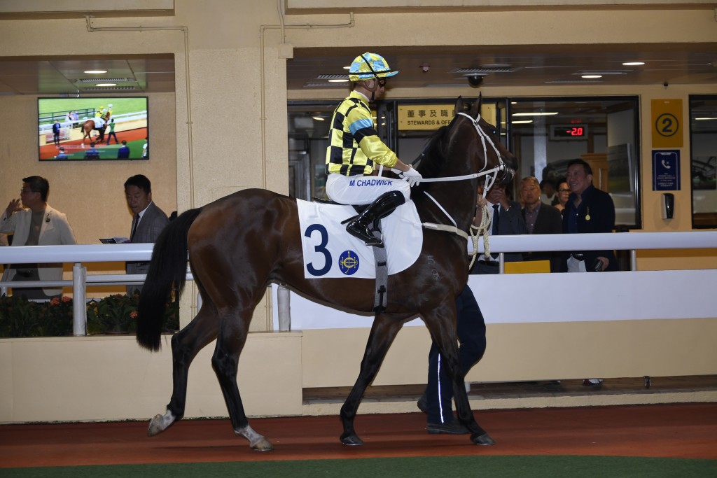 「赤兔猴王」再跑谷草一六五○米，已有力收復前失，