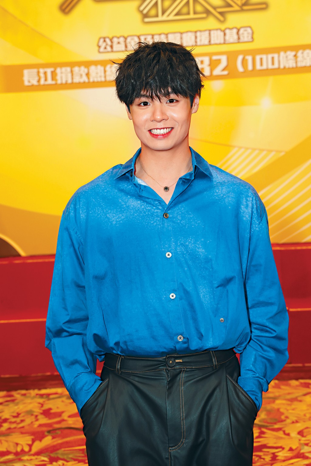 冼靖峰為LOONG 9首個拍手簽名會嚴陣以待，積極減肥。