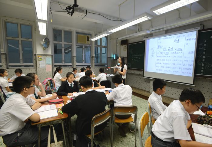 高主教書院校長盧詠琴表示，該校會留意申請人的溝通和解難能力等。