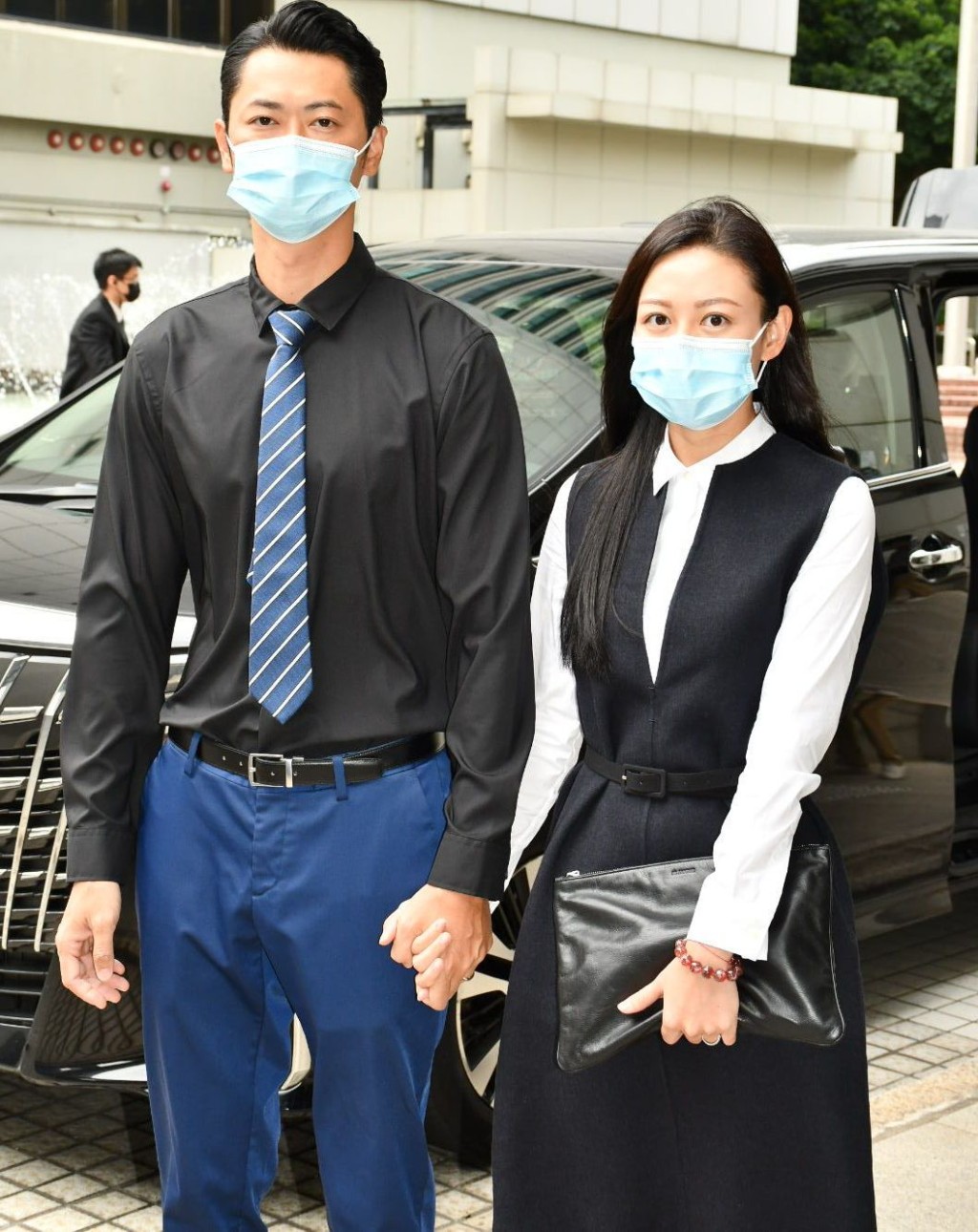 江若琳曾以死要脅。