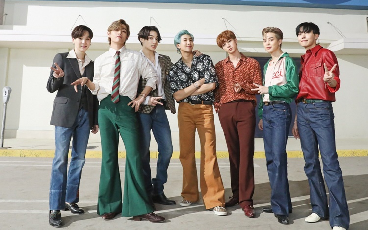 BTS去年推出的歌曲《Dynamite》打上Billborad冠軍。