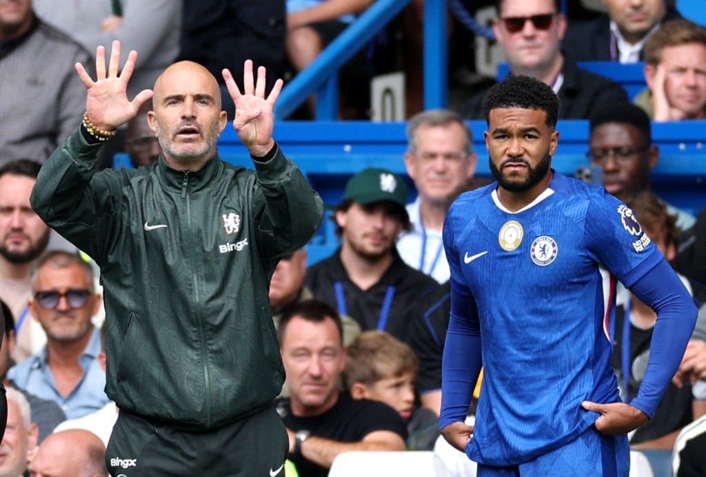 會方認為馬列斯卡多次無視醫療團隊的建議，受影響的球員包括列斯占士。路透社