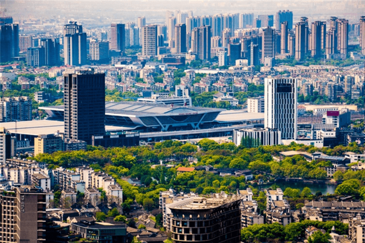 中国富裕家庭最集中的城市，宁波排第七。