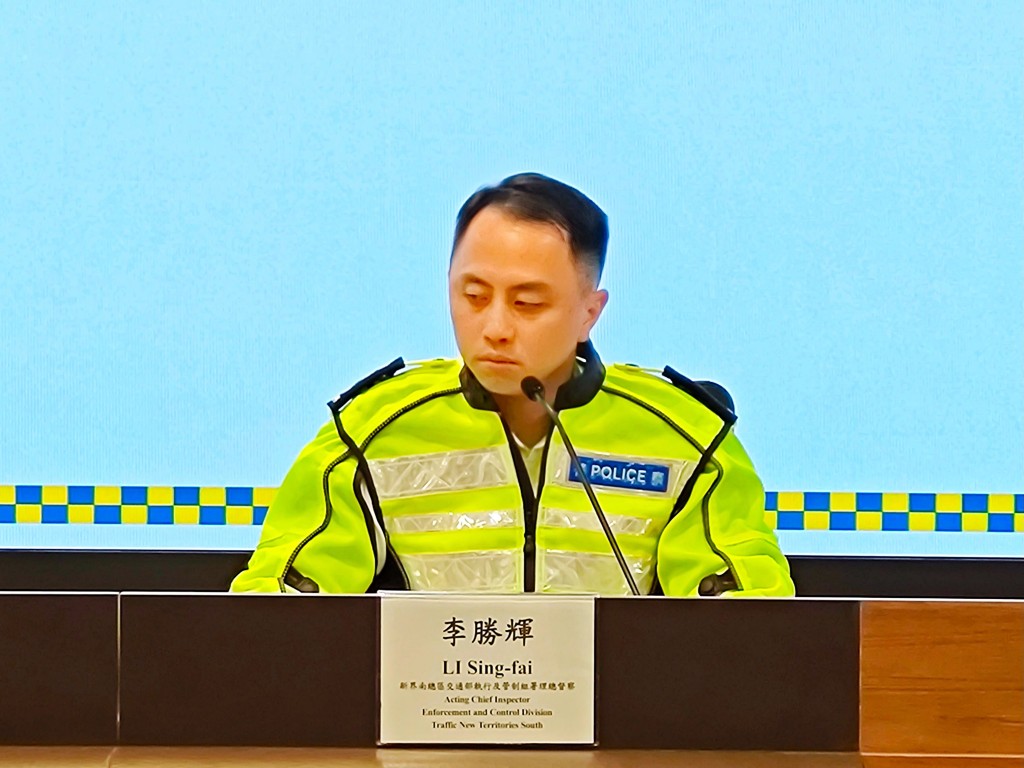 新界南總區交通部執行及管制組署理總督察李勝輝。 新界南總區交通部執行及管制組署理總督察李勝輝。