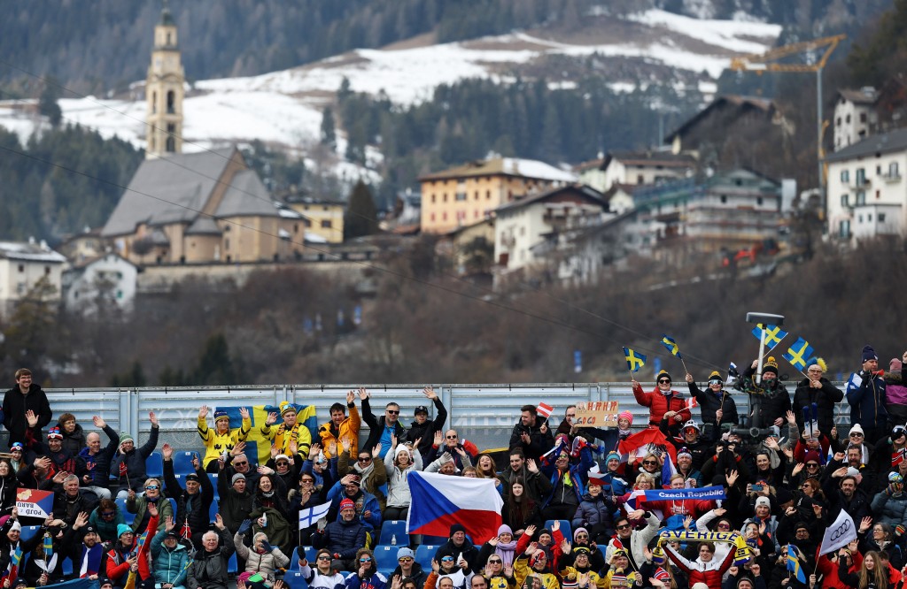 意大利北部正進行冬季奧運，附近阿爾卑斯山區發生多宗雪崩事故。路透社