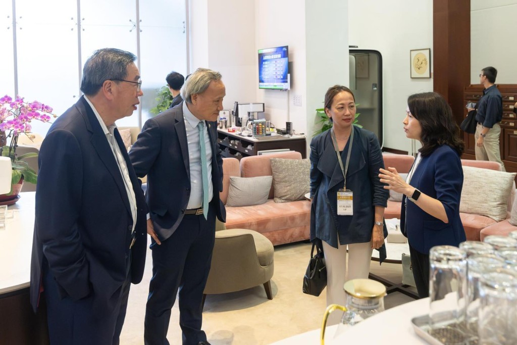 梁君彥又稱,隨著科技急速發展,職專教育的創科含量不斷提升。 梁君彥又稱,隨著科技急速發展,職專教育的創科含量不斷提升。