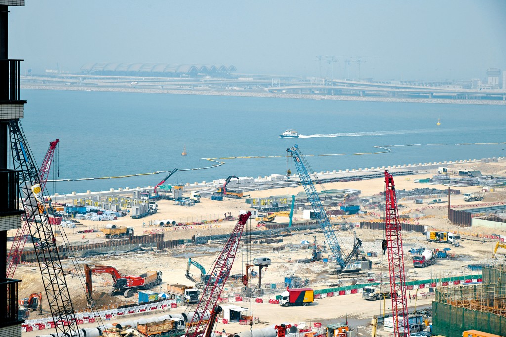 《财政预算案》公布来年推出9幅住宅地招标，预计潜在供应约2.2万伙。