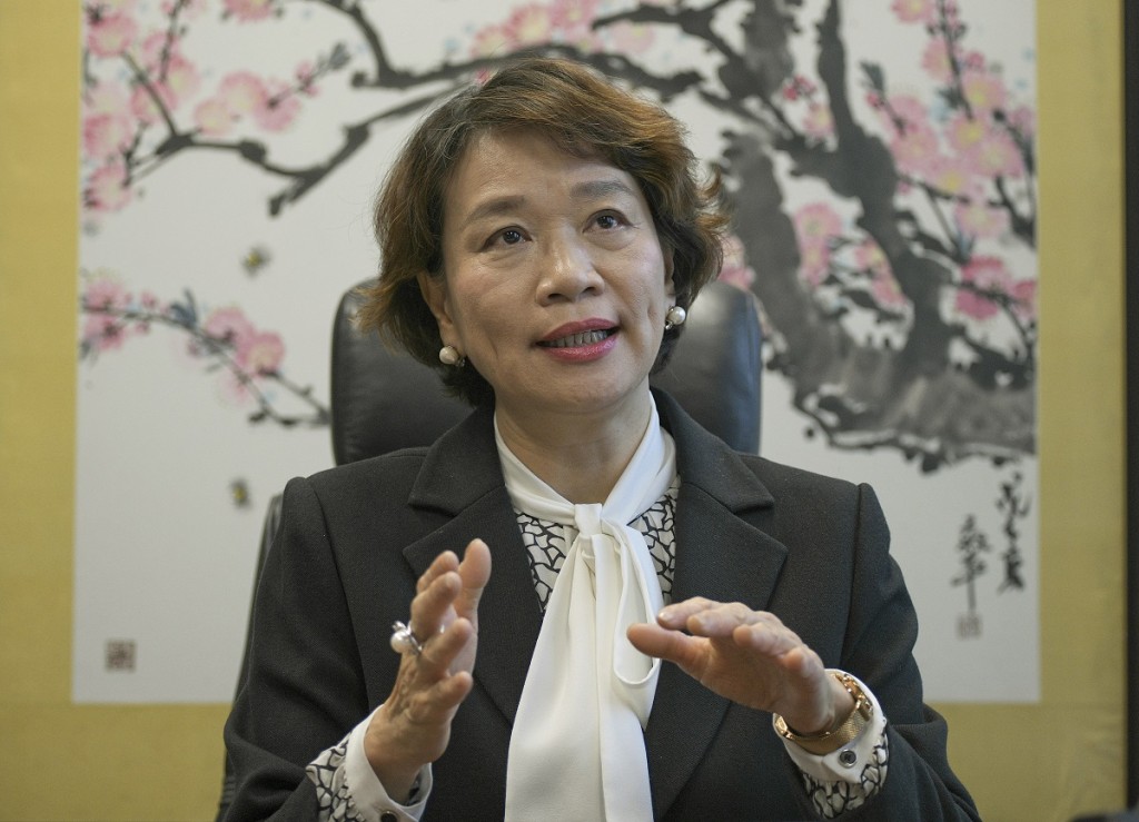 梁美芬(圖中)對李偲嫣離世表示哀悼。資料圖片