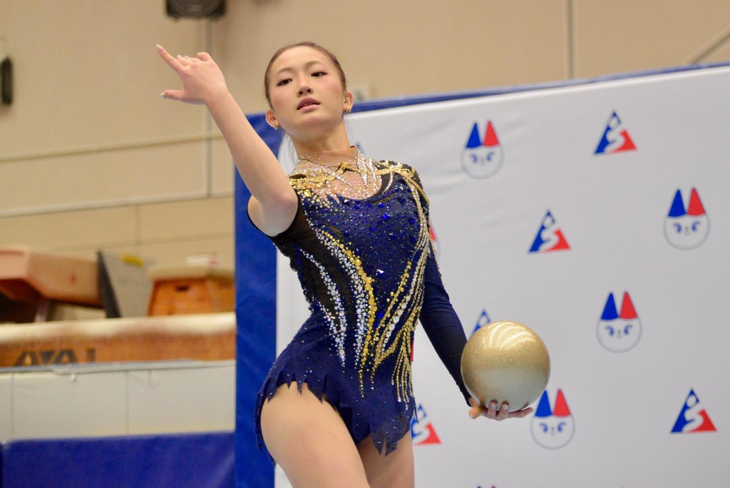剛滿18歲的小將李庭萱成為香港體操史上首位出戰亞運藝術體操項目的運動員。楊功煜攝