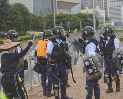 他們指，有警員在本月12日執勤時並未配戴委任證。資料圖片