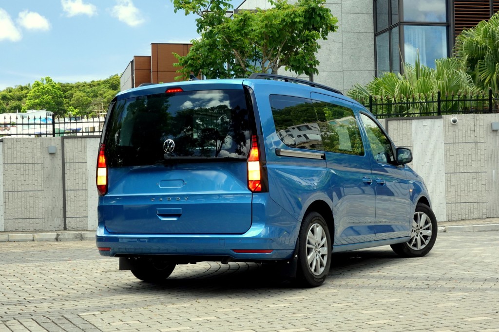 ■五座柴油版商用車售價$249,800起,相比七座私家車版本便宜五萬元。