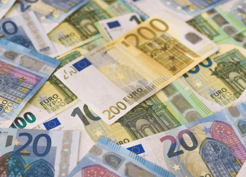 歐元兌美元今年累跌2.48%。