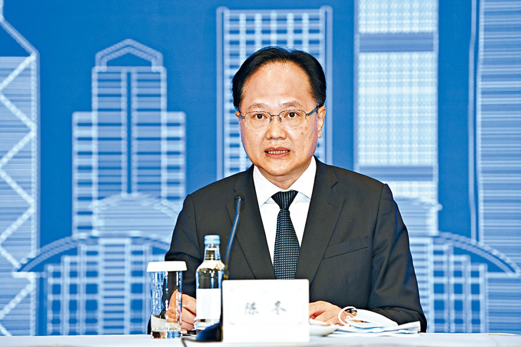 中聯辦副主任陳冬稱,李家超率主要官員舉行「前廳交流會」,為行政立法良性互動開了好頭。