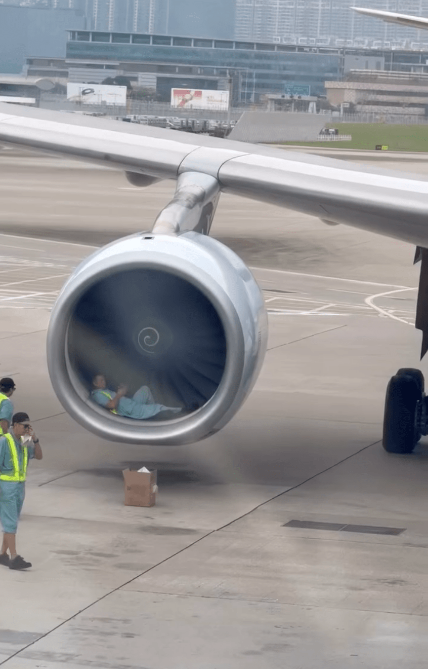 機管局回覆傳媒查詢時指，經向相關飛機維修公司了解，確認當時人員正進行飛機引擎維修工作。Threads @ toto_tongpuiyee 影片截圖