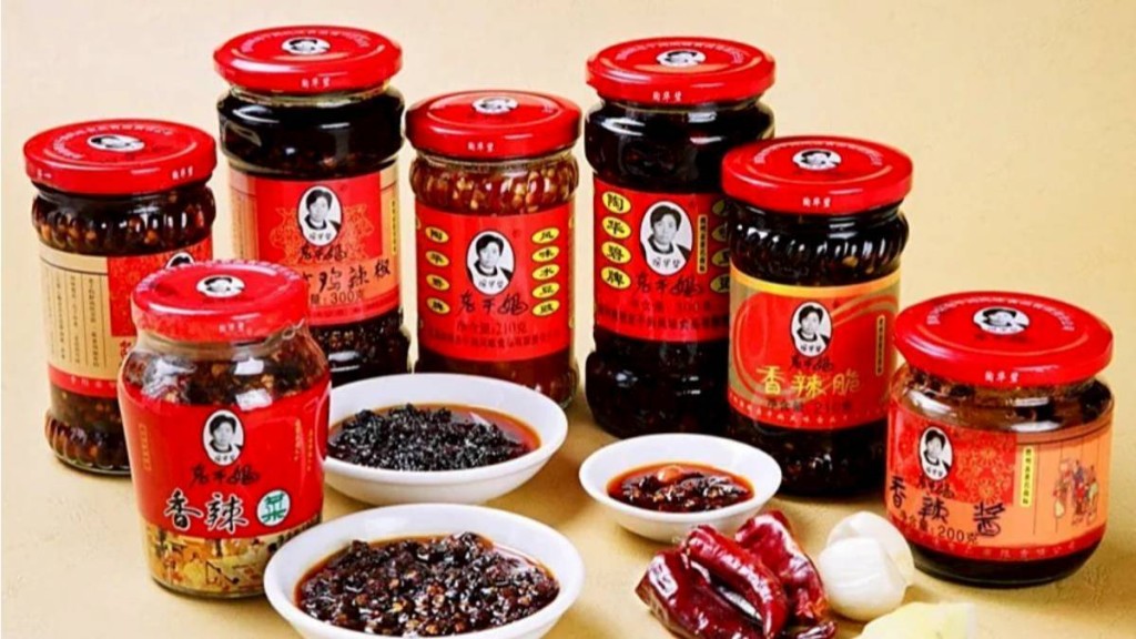 陶華碧因兒子經營不善，被逼出山救亡，3年間成功把企業營收重推上高峰。