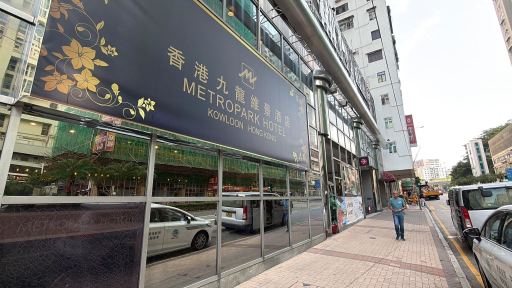 受停電影響的香港九龍維景酒店。